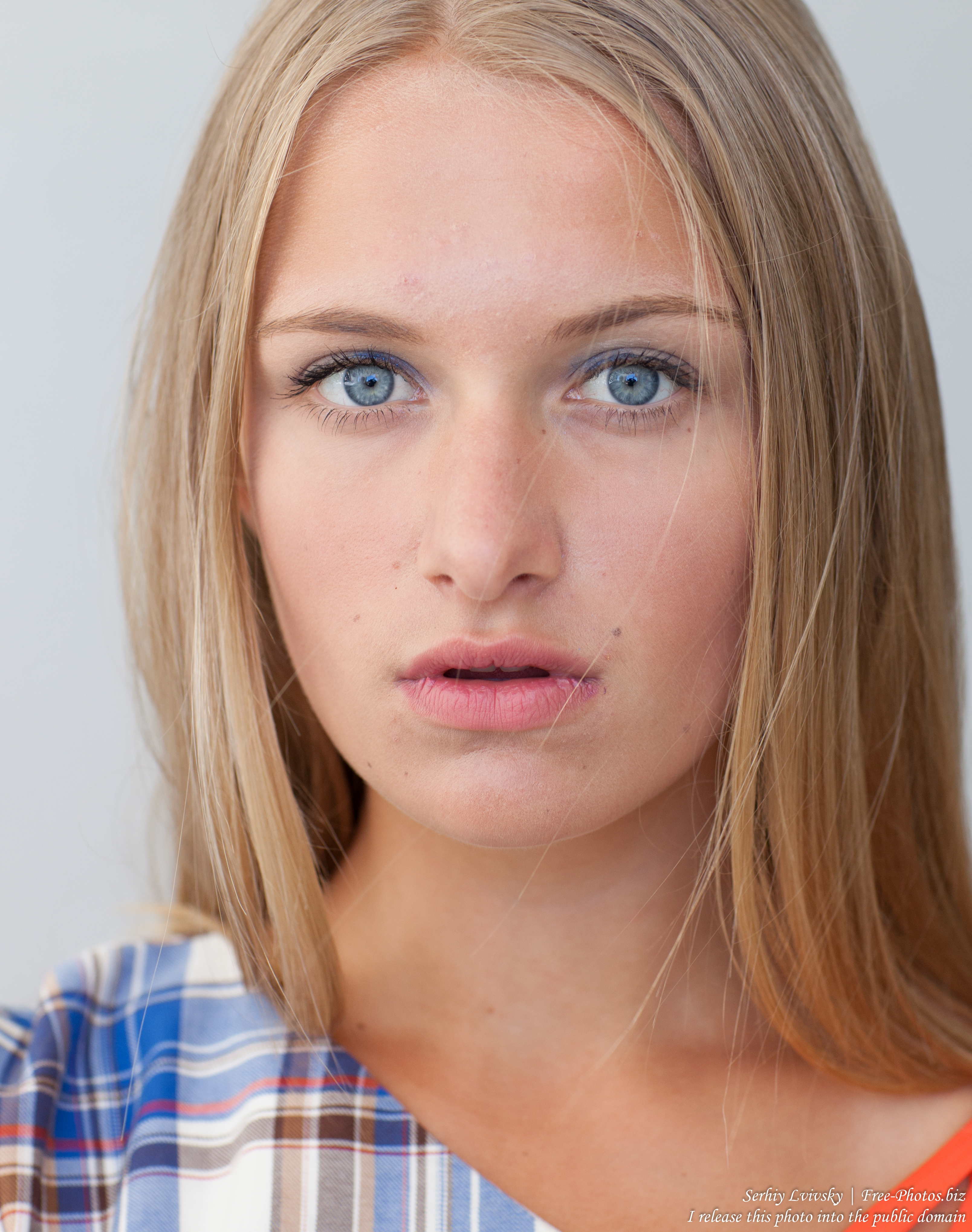 a 14-year-old natural blond girl photographed by Serhiy Lvivsky in July 2016 (unprocessed!), picture 6