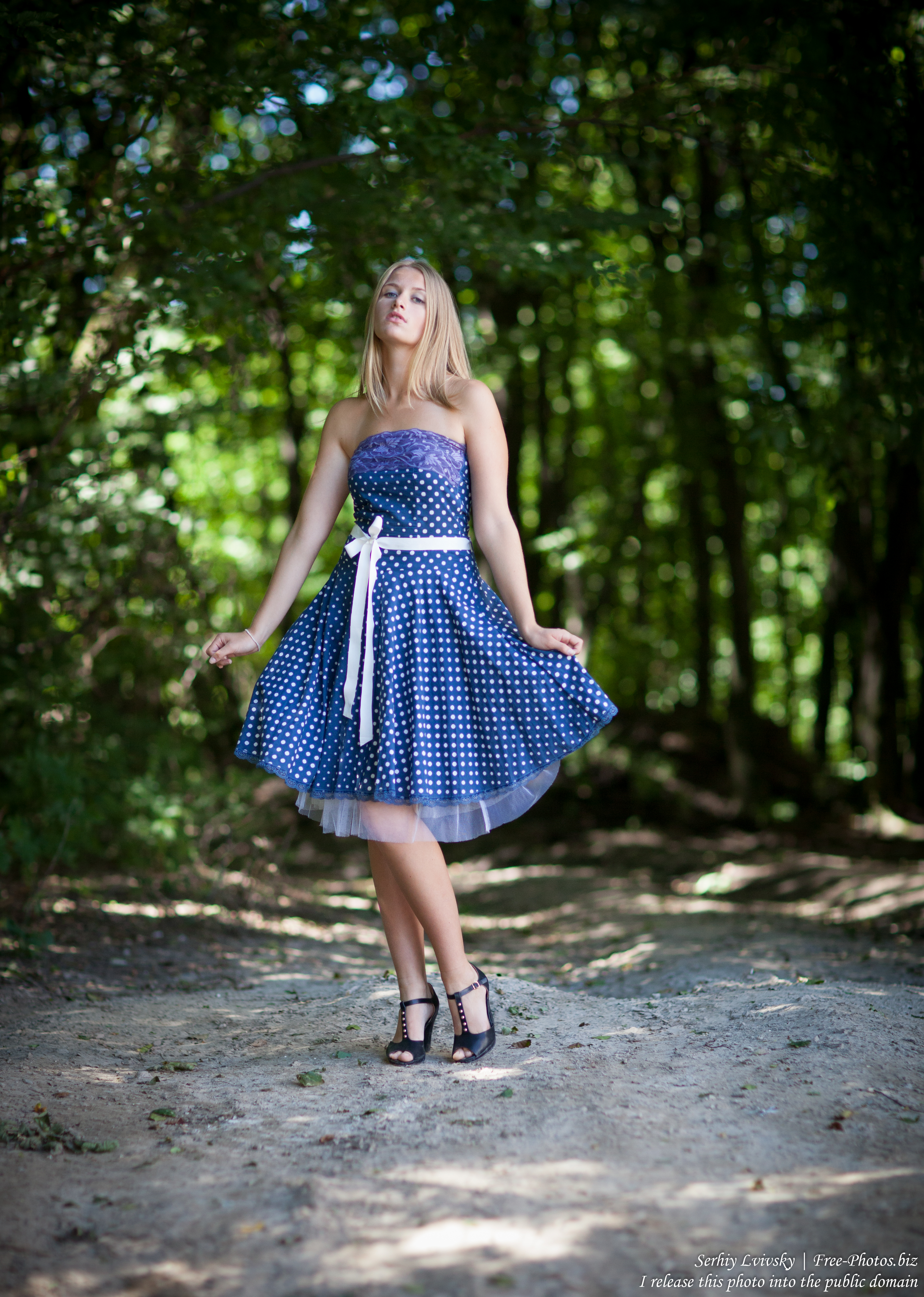 a 14-year-old natural blond girl photographed by Serhiy Lvivsky in July 2016 (unprocessed!), picture 10