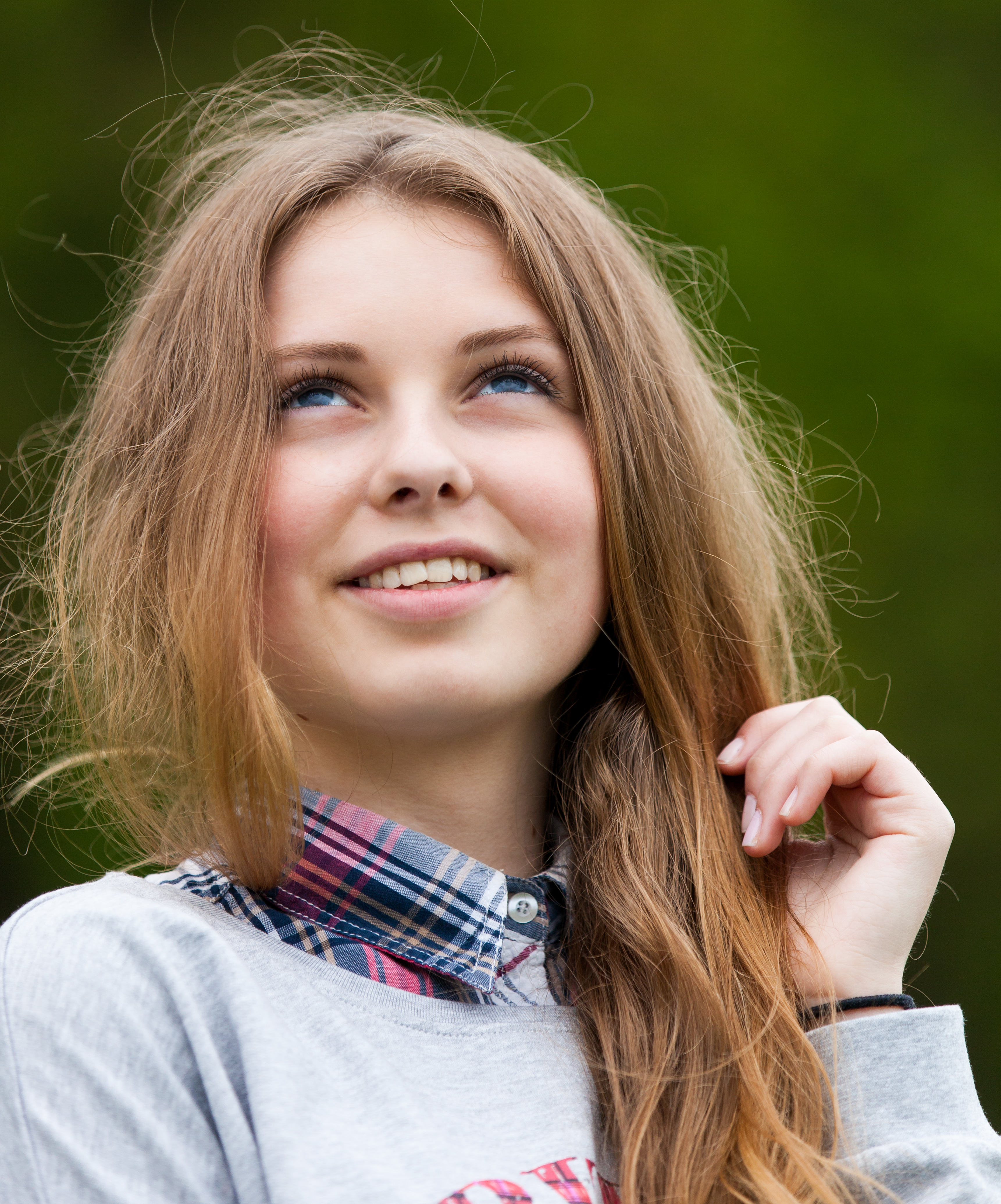 a 15 year-old Catholic girl photographed in May 2015, picture 12