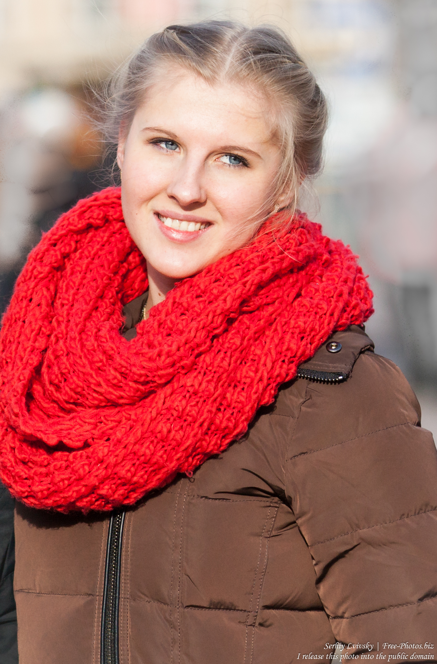 a beautiful blond girl photographed in January 2015, picture 5