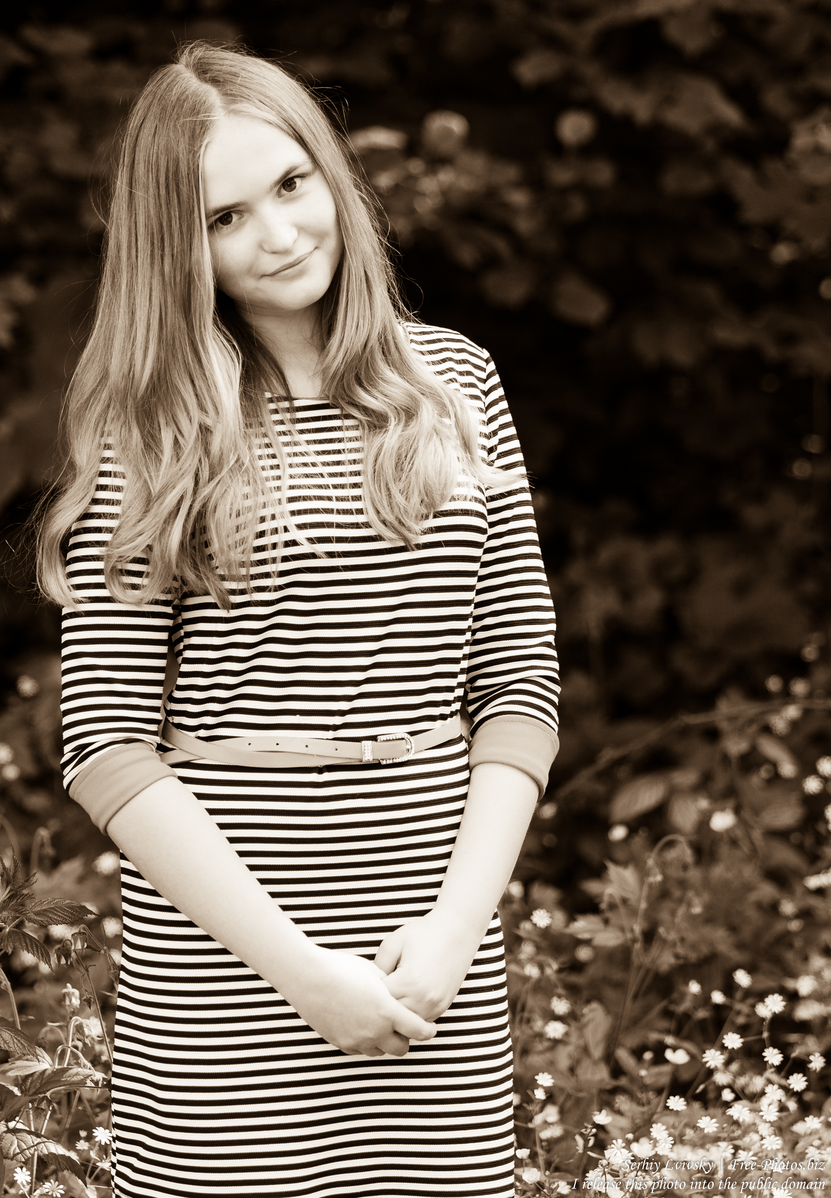 a blond 14-year-old girl photographed in May 2015, picture 5
