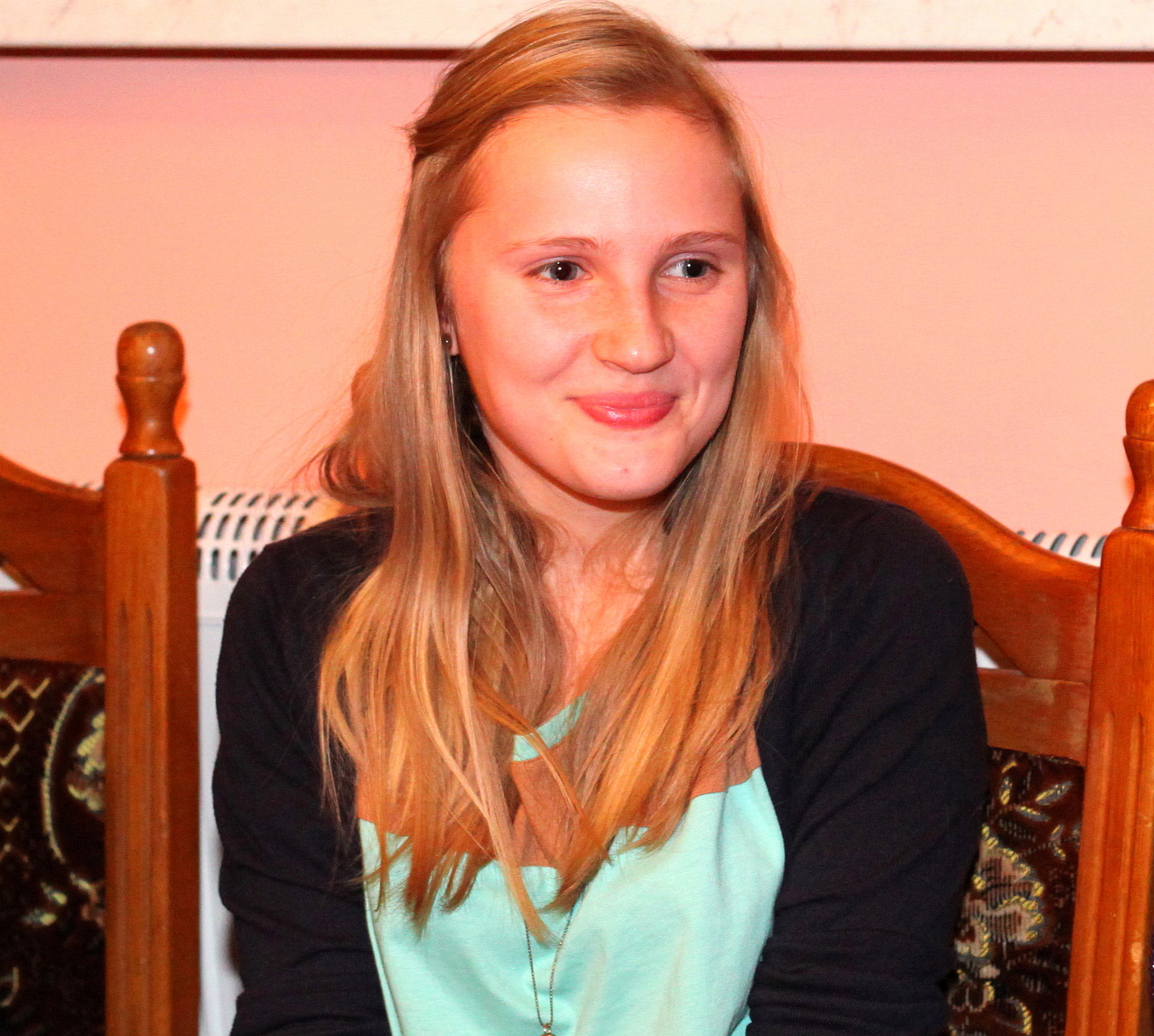 an amazingly sweet beautiful attractive charming blond Catholic girl, photo 1