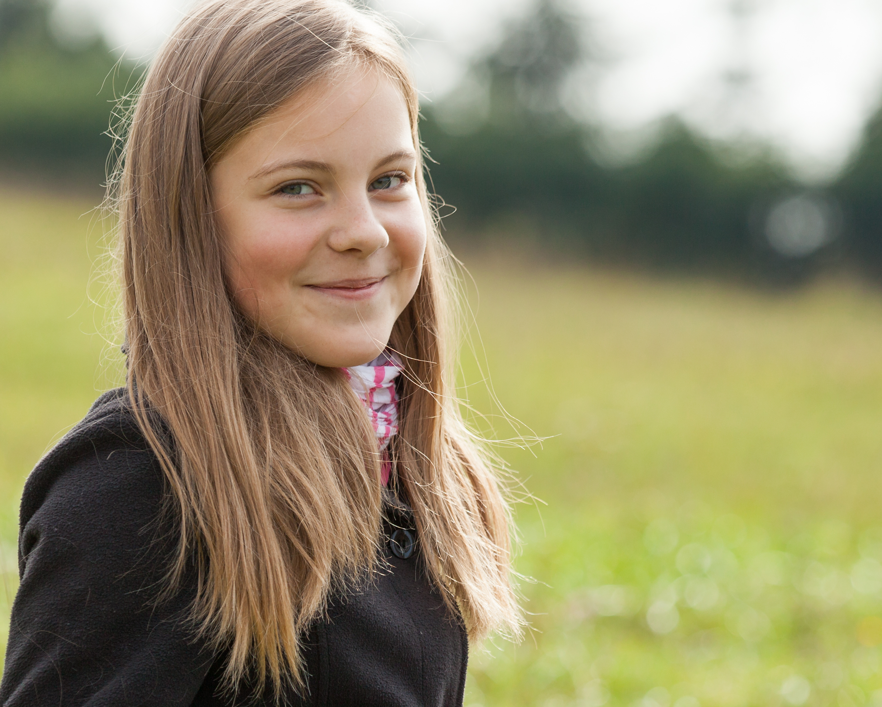 an amazingly beautiful young Catholic girl photographed in October 2014, picture 6
