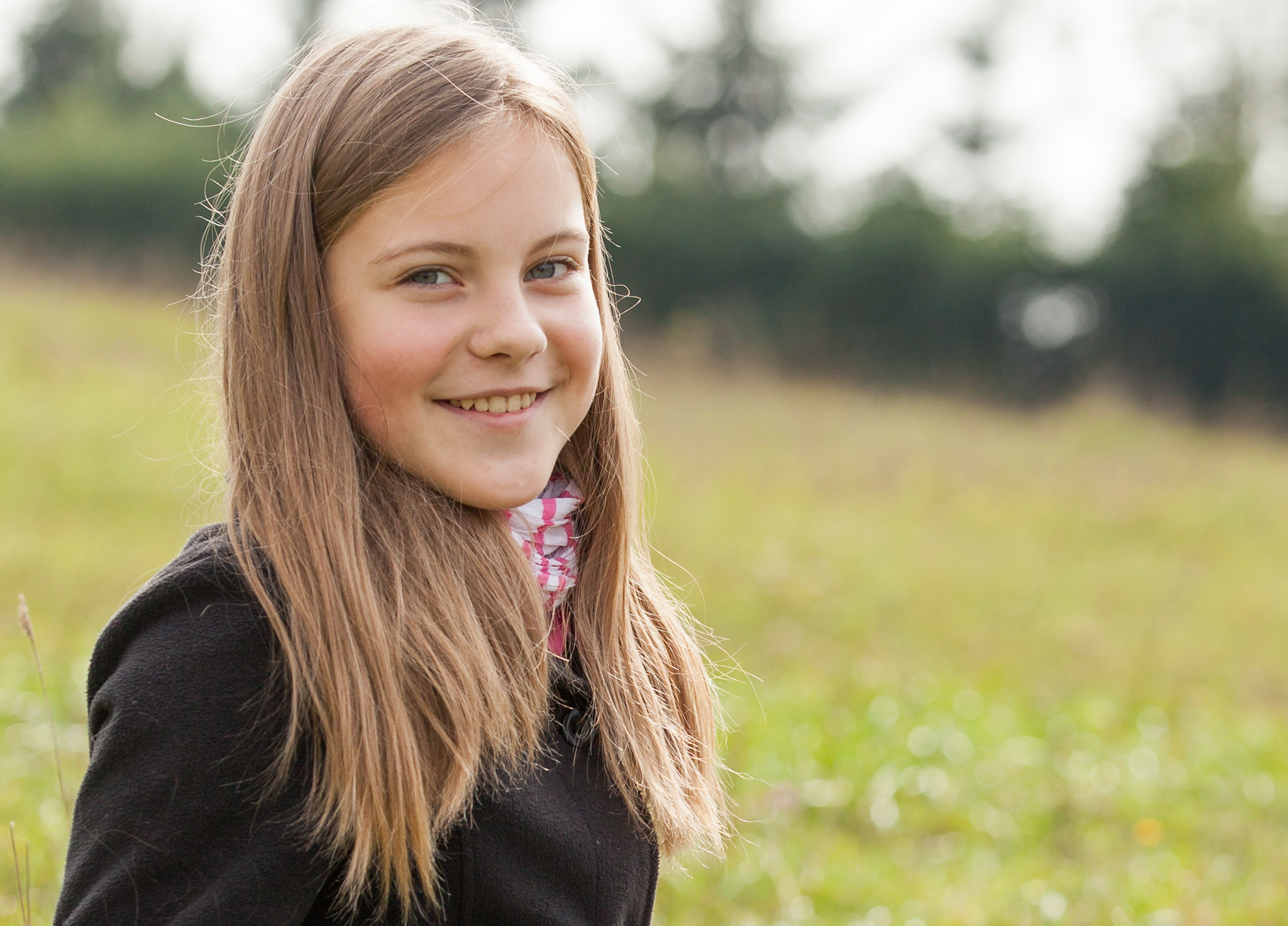 an amazingly beautiful young Catholic girl photographed in October 2014, picture 7