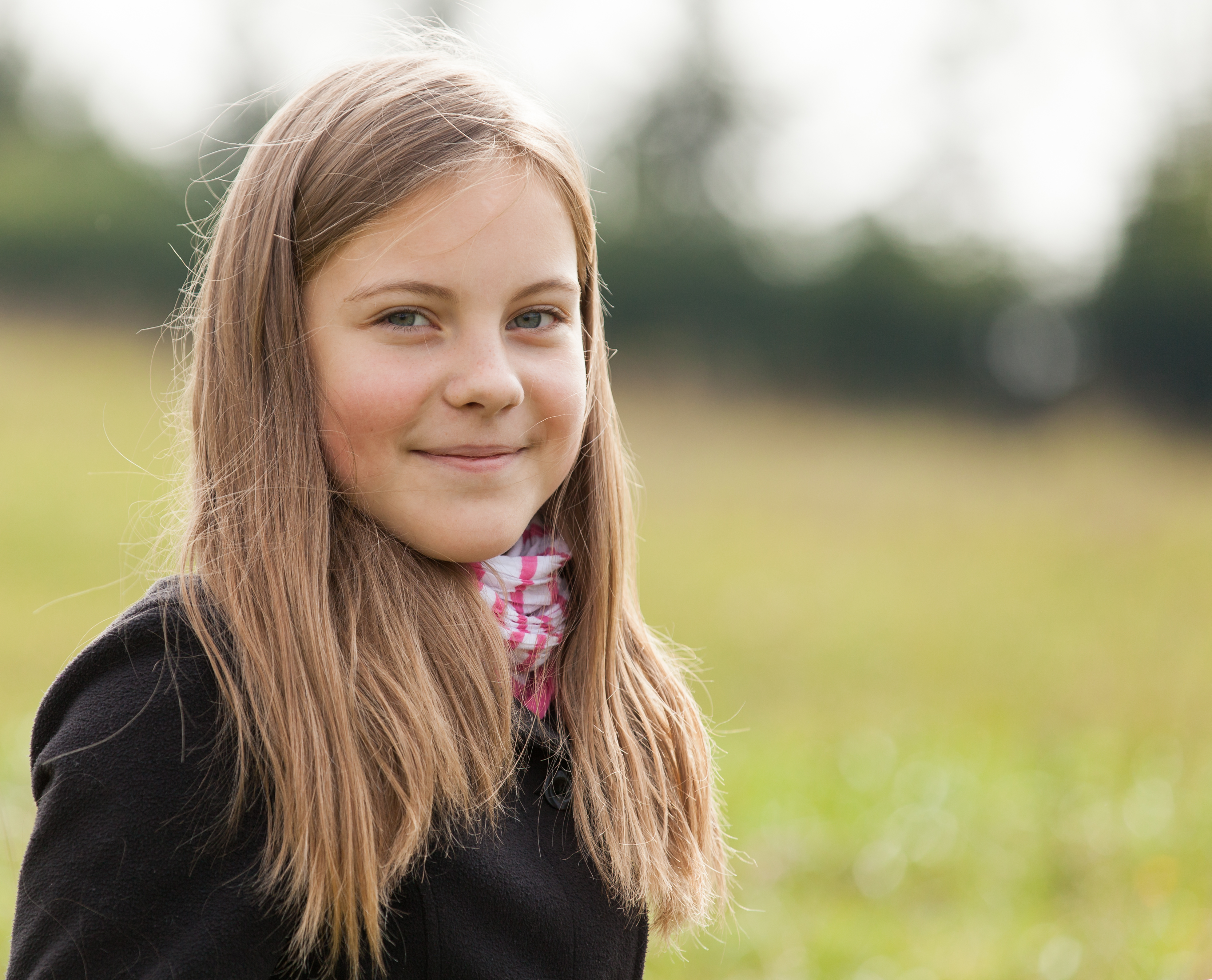 an amazingly beautiful young Catholic girl photographed in October 2014, picture 8