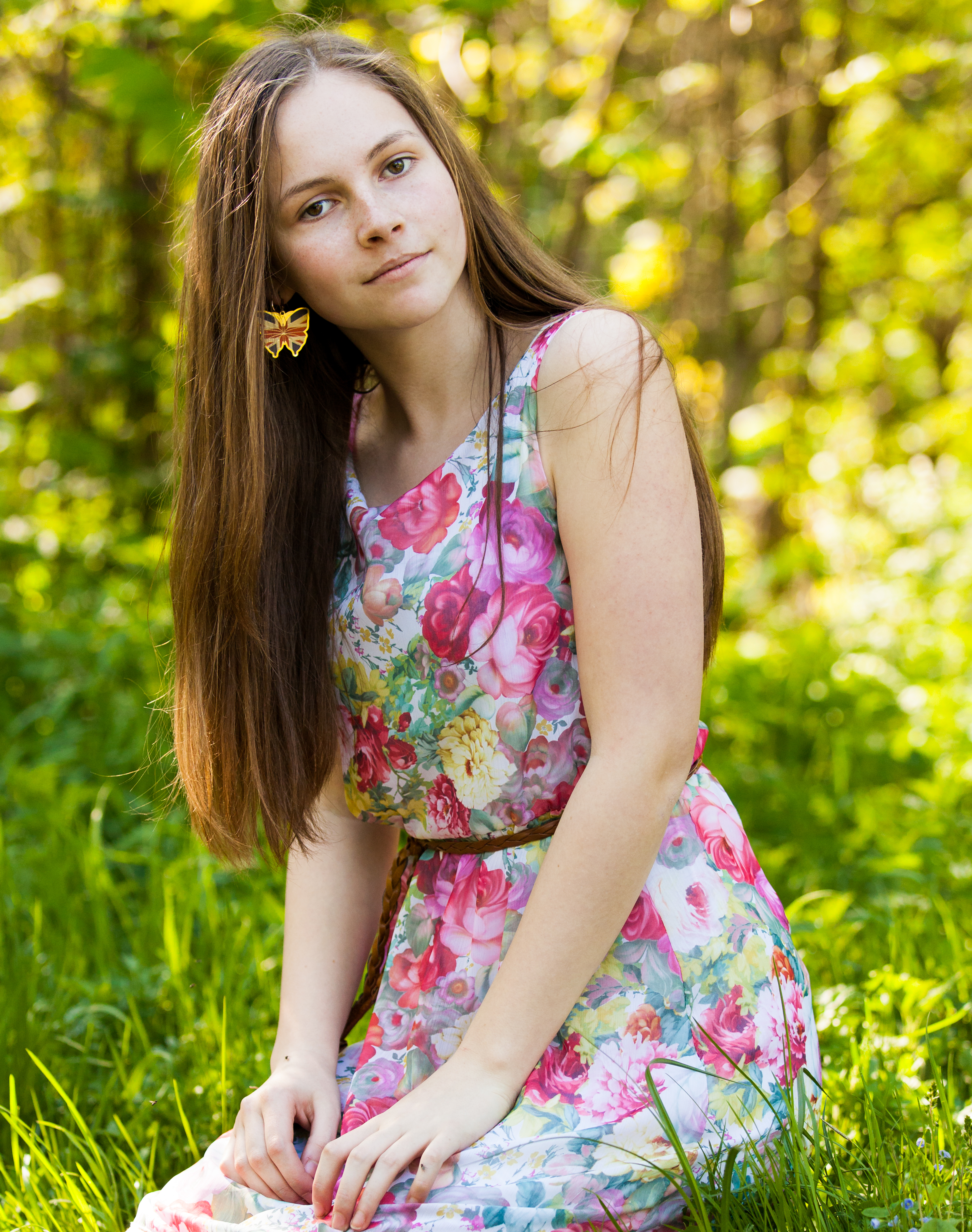 Photo Of An Amazingly Photogenic 13 Year Old Girl Photographed In May.