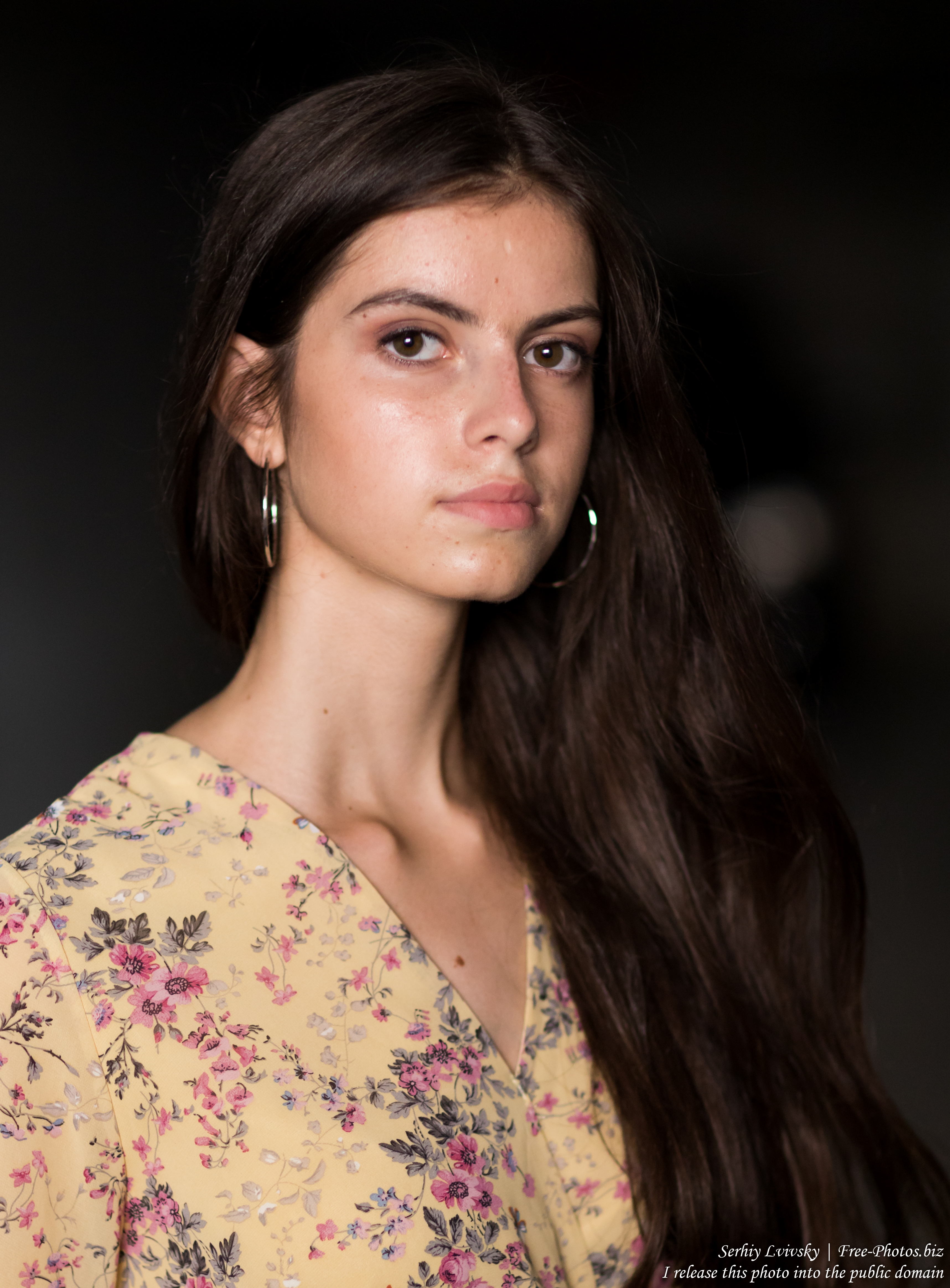 Christina - a 16-year-old brunette girl photographed in July 2019 by Serhiy Lvivsky, picture 16