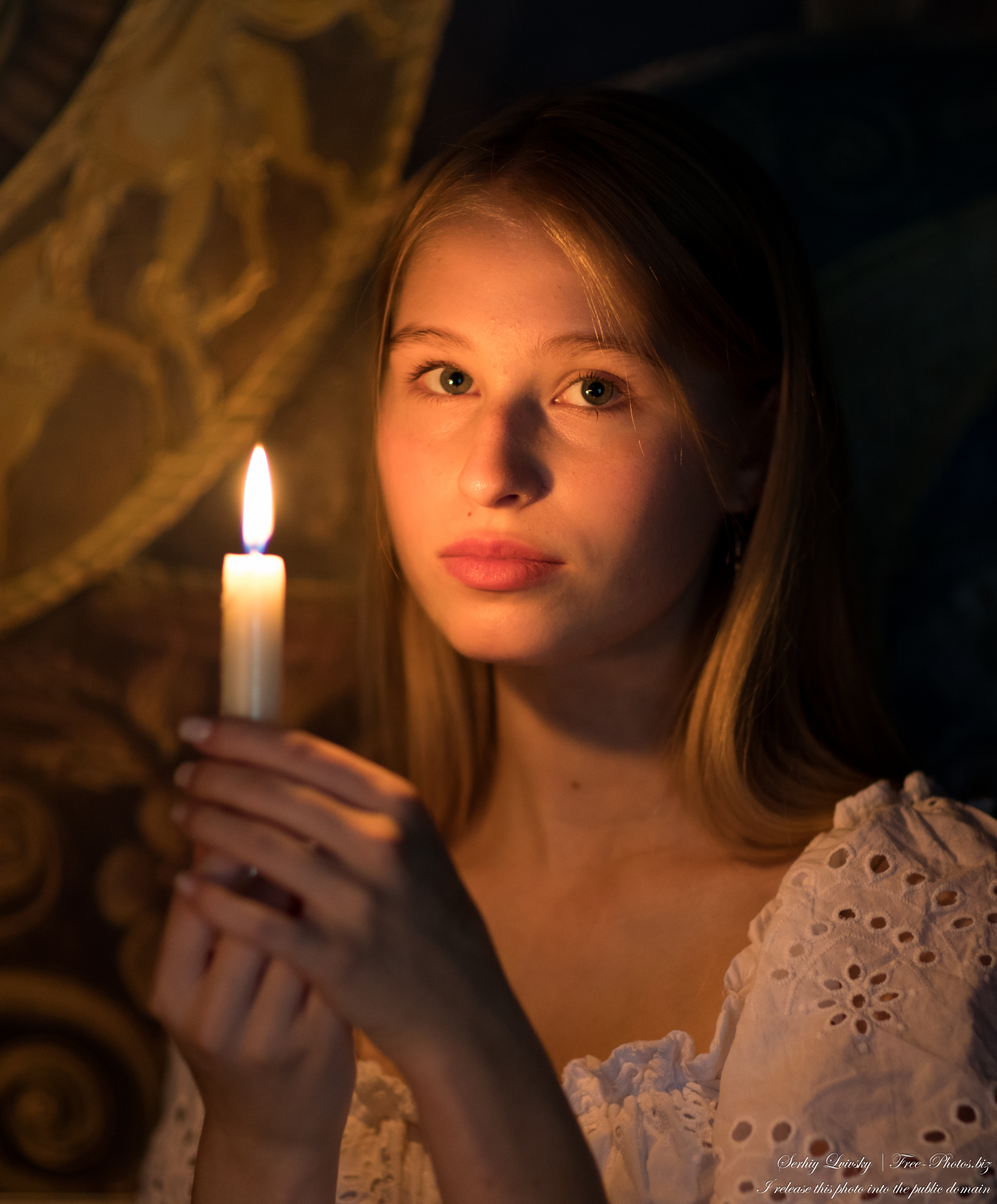 Joanna - a 15-year-old girl with natural lips and blonde hair photographed in July 2023 by Serhiy Lvivsky, picture 17