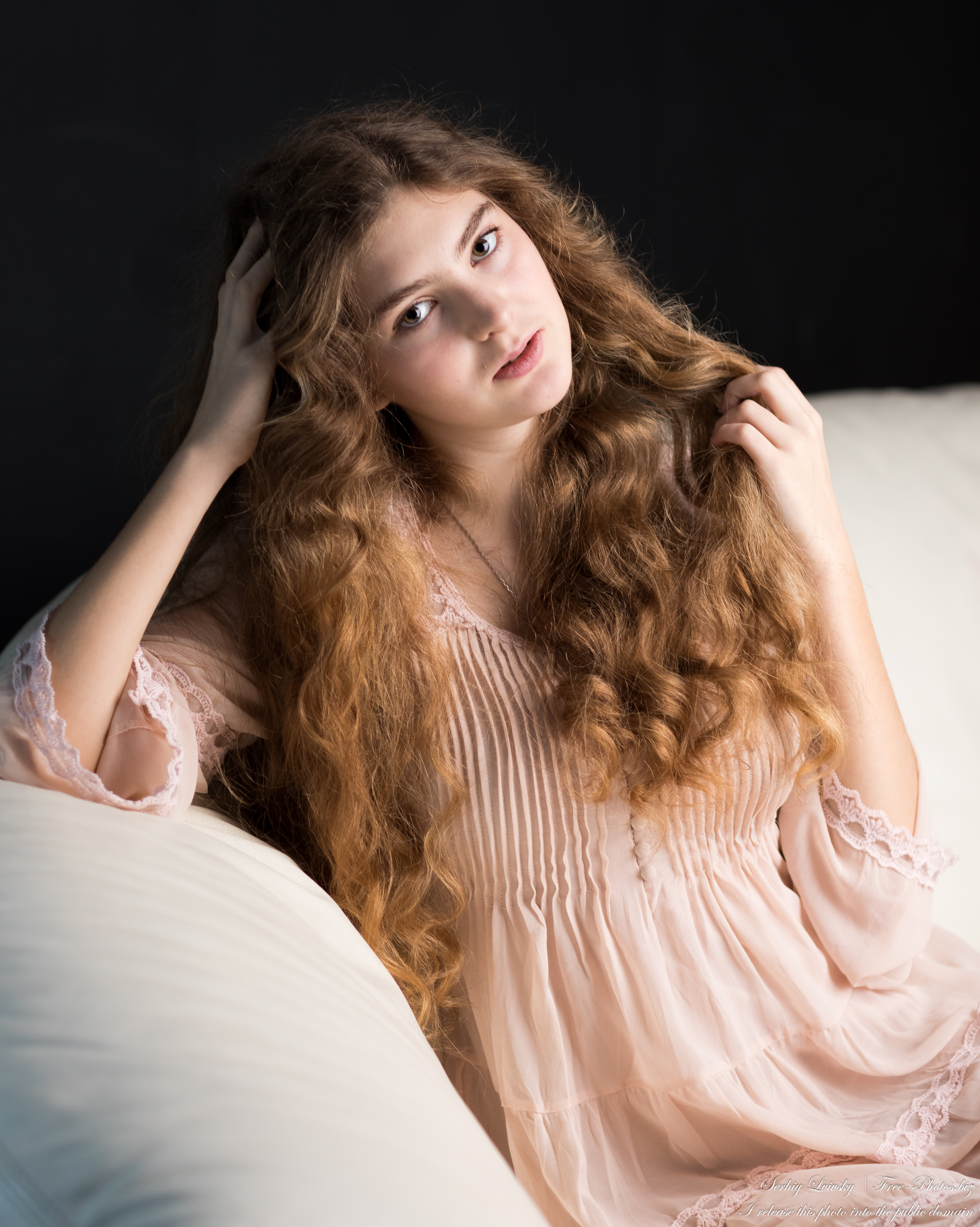 Kornelia - a 15-year-old girl with curly hair photographed in March 2023 by Serhiy Lvivsky, picture 14