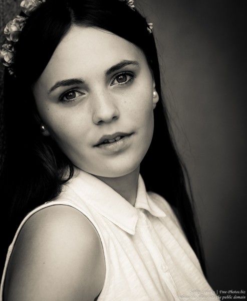 a brunette 15-year-old girl photographed by Serhiy Lvivsky in August 2015, picture 3