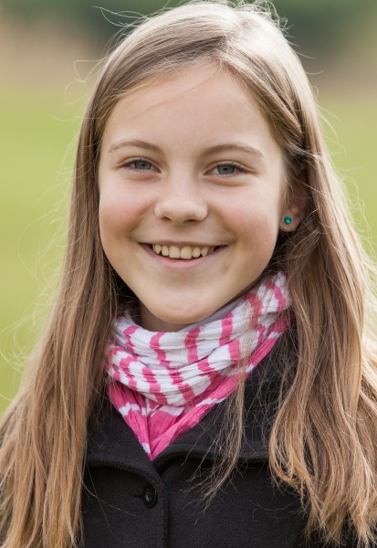 an amazingly beautiful young Catholic girl photographed in October 2014, picture 4