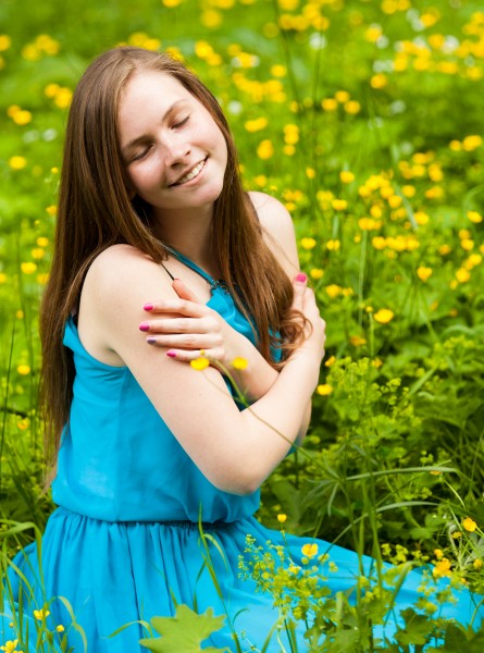 an amazingly photogenic 13-year-old girl photographed in May 2015, picture 44