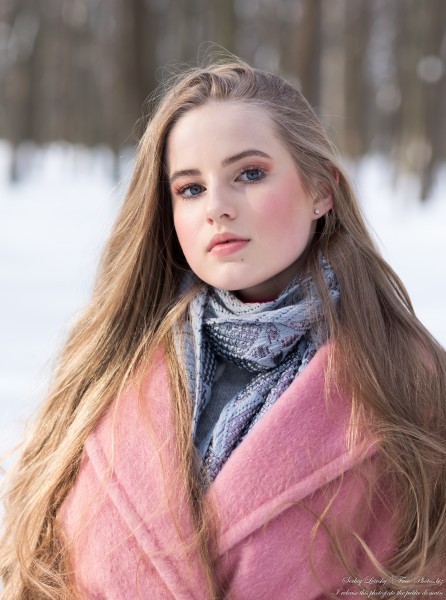 Diana - an 18-year-old natural blonde girl photographed in February 2021 by Serhiy Lvivsky, picture 27