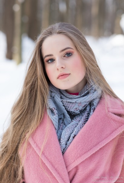 Diana - an 18-year-old natural blonde girl photographed in February 2021 by Serhiy Lvivsky, picture 32