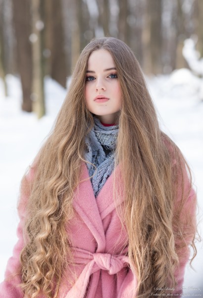 Diana - an 18-year-old natural blonde girl photographed in February 2021 by Serhiy Lvivsky, picture 34