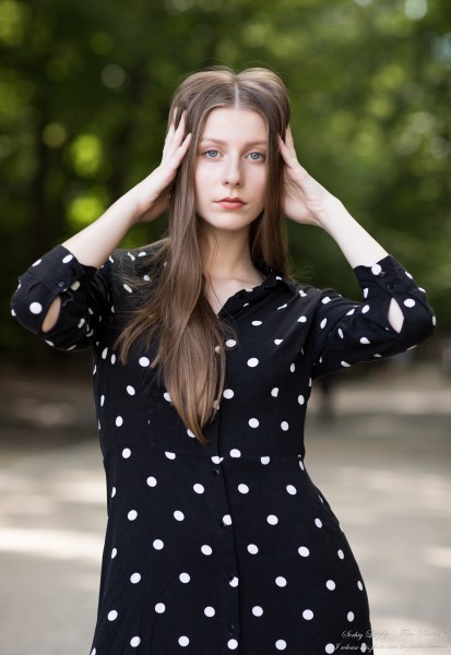 Inna - an 18-year-old natural fair-haired girl photographed in July 2020 by Serhiy Lvivsky, picture 15