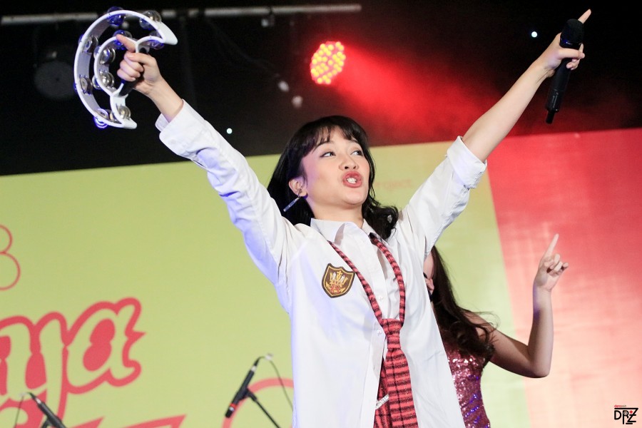 JKT48 Mae Shika Mukanee Handshake Festival IMG 5565 (29329025344)