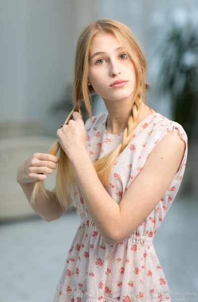 Joanna - a 15-year-old girl with natural lips and natural blonde hair, the third photo session, taken in December 2023 by Serhiy Lvivsky, picture 14