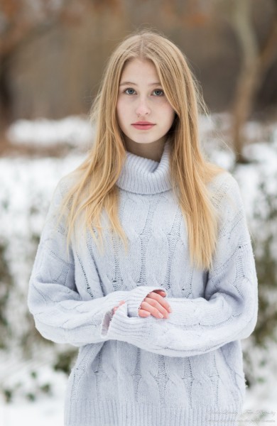 Joanna - a 15-year-old girl with natural lips and natural blonde hair, the third photo session, taken in December 2023 by Serhiy Lvivsky, picture 26