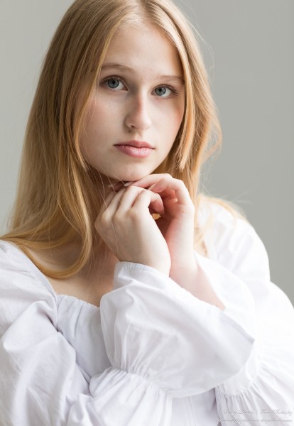 Joanna - a 15-year-old girl with natural big lips and natural blonde hair photographed in August 2023 by Serhiy Lvivsky, picture 19