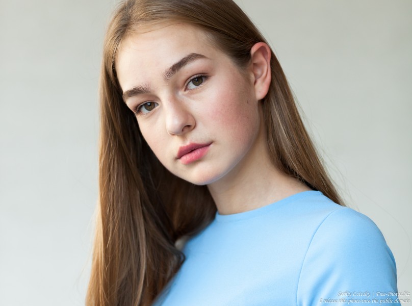 Justyna - a 16-year-old fair-haired girl photographed in June 2018 by Serhiy Lvivsky, picture 7