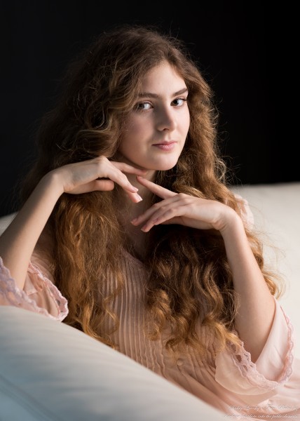 Kornelia - a 15-year-old girl with curly hair photographed in March 2023 by Serhiy Lvivsky, picture 15