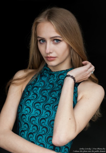 Lila - a 15-year-old natural blonde girl photographed in May 2017 by Serhiy Lvivsky, picture 16