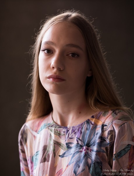 Marta - a 16-year-old natural blonde girl photographed by Serhiy Lvivsky in July 2020, picture 10