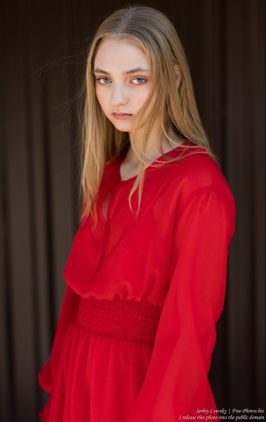 Nastia - a 16-year-old natural blonde girl photographed in September 2019 by Serhiy Lvivsky, picture 21