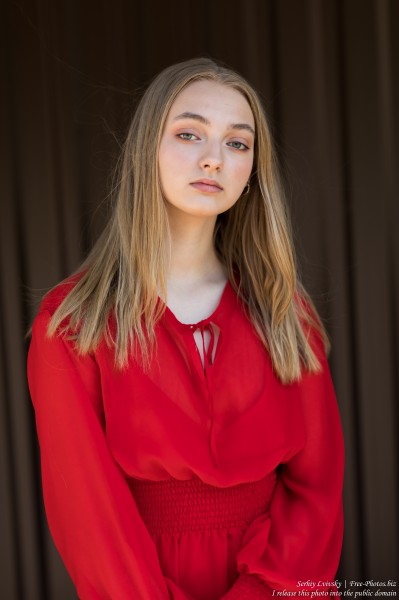 Nastia - a 16-year-old natural blonde girl photographed in September 2019 by Serhiy Lvivsky, picture 22