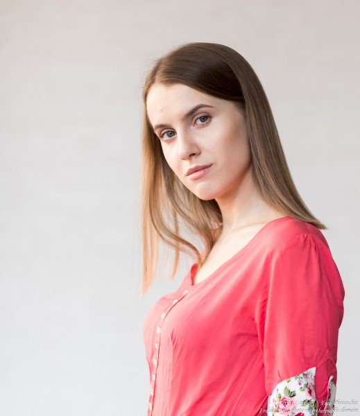 Nastia - a 25-year-old girl photographed in August 2019 by Serhiy Lvivsky, picture 1