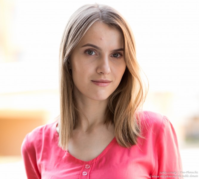 Nastia - a 25-year-old girl photographed in August 2019 by Serhiy Lvivsky, picture 11