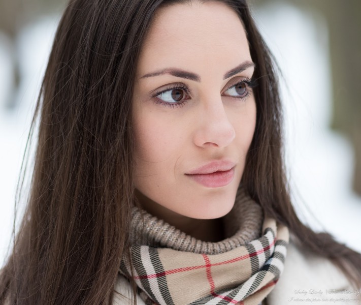 Natalia - a 26-year-old brunette girl with large eyes photographed in February 2022 by Serhiy Lvivsky, picture 23