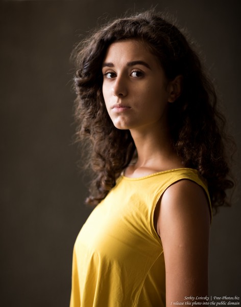 Sophia - a 15-year-old curly brunette girl photographed in July 2019 by Serhiy Lvivsky, picture 1