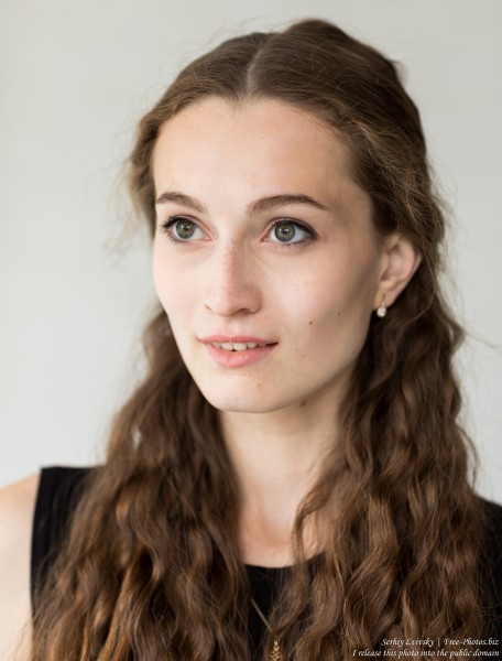 Sophia - a 17-year-old girl photographed in July 2019 by Serhiy Lvivsky, picture 27