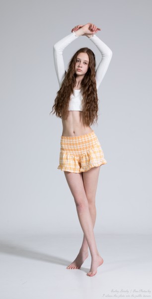 Tania – a 16-year-old tall thin girl with big brown eyes and natural lips photographed by Serhiy Lvivsky in April 2026, picture 5