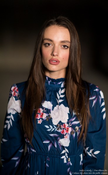 Tonya - a 23-year-old brunette girl photographed in August 2019 by Serhiy Lvivsky, picture 9