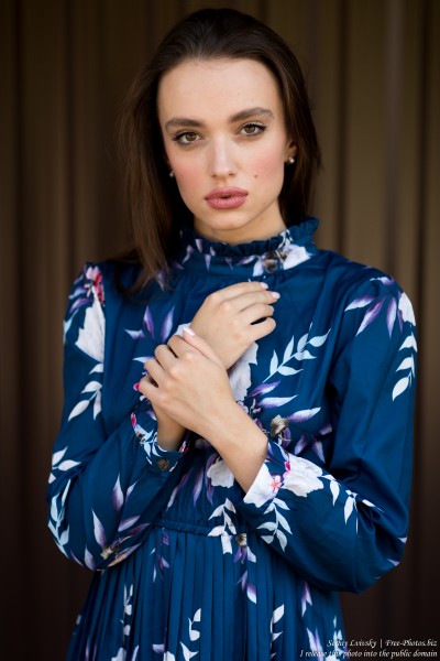 Tonya - a 23-year-old brunette girl photographed in August 2019 by Serhiy Lvivsky, picture 12