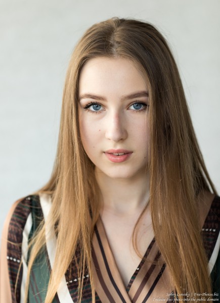 Vika - a 17-year-old girl with blue eyes and natural fair hair photographed in June 2019 by Serhiy Lvivsky, picture 12