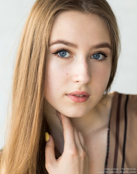 Vika - a 17-year-old girl with blue eyes and natural fair hair photographed in June 2019 by Serhiy Lvivsky, picture 14