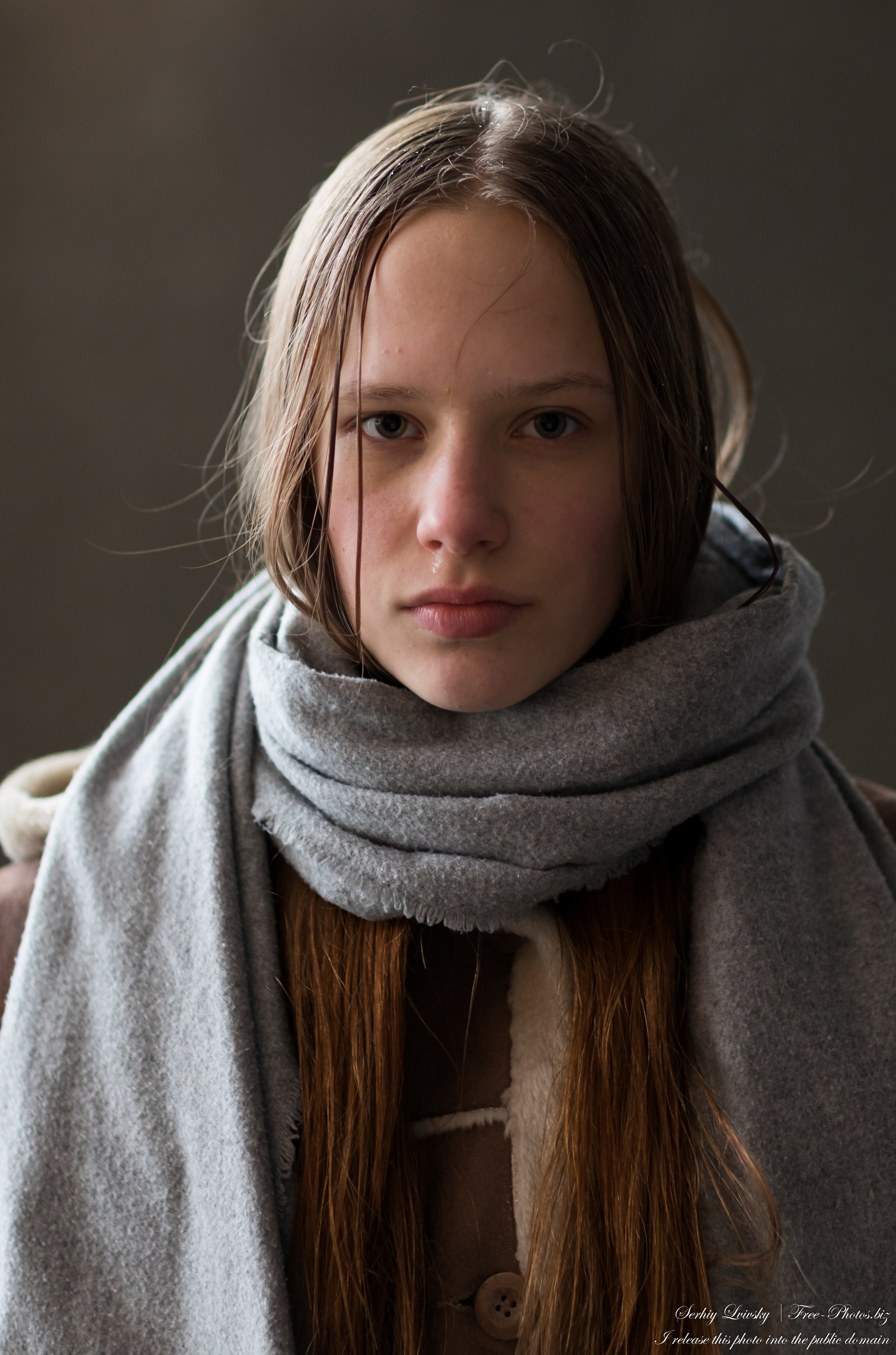 Tania - a 15-year-old natural fair-haired girl photographed by Serhiy Lvivsky in January 2022, picture 3