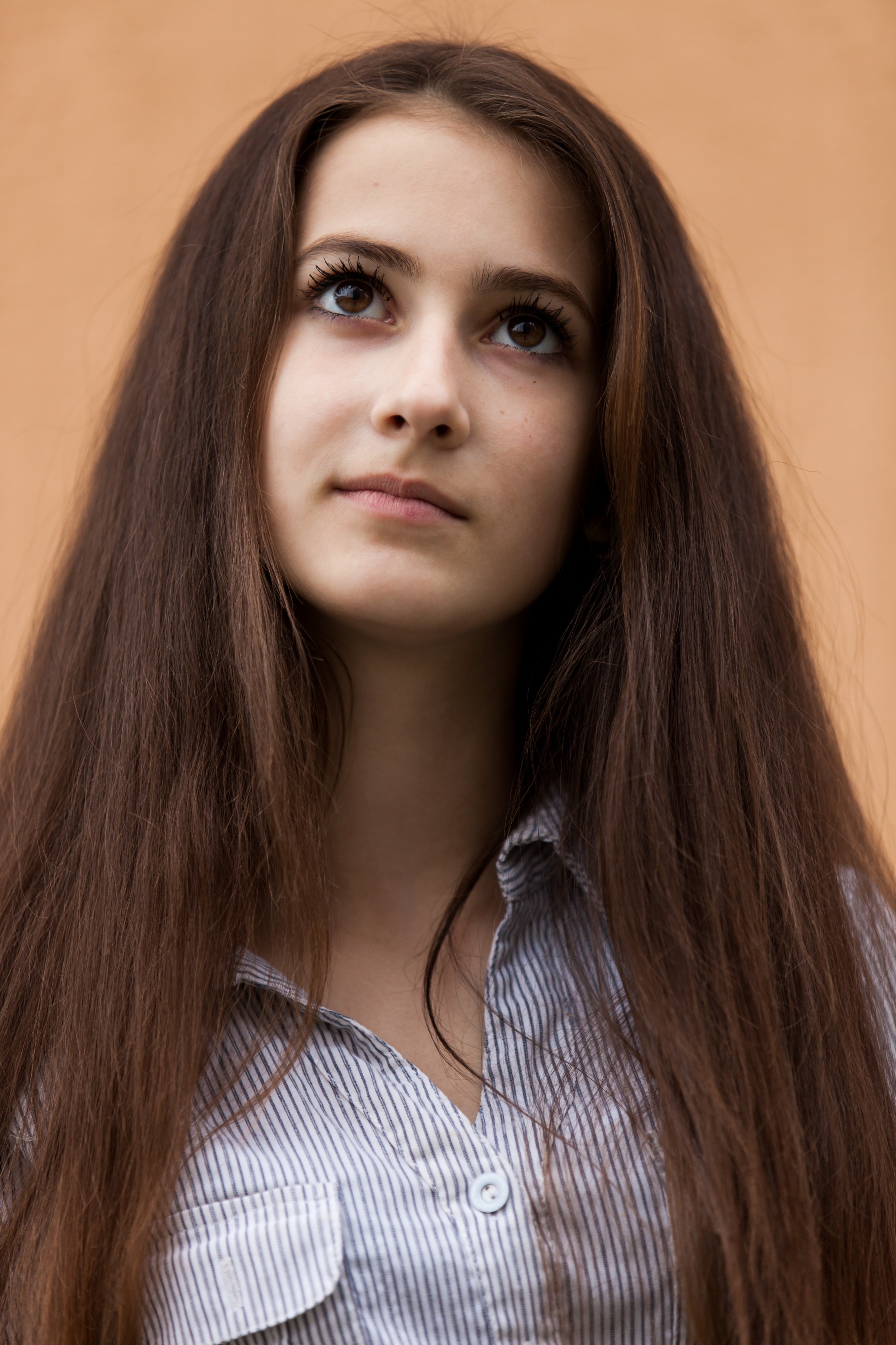 a 13-year-old brunette girl photographed in May 2015, picture 9