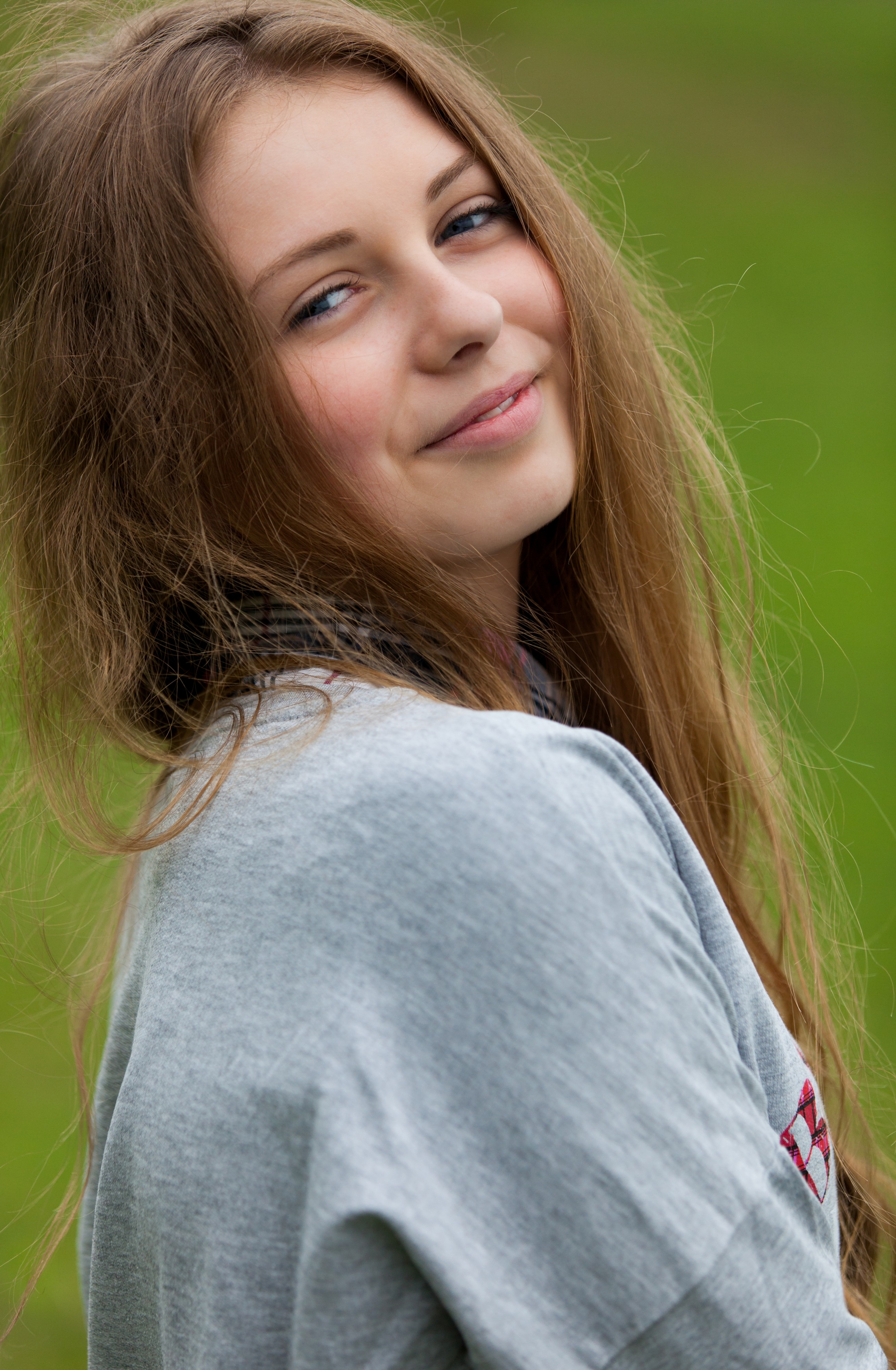 a 15 year-old Catholic girl photographed in May 2015, picture 9