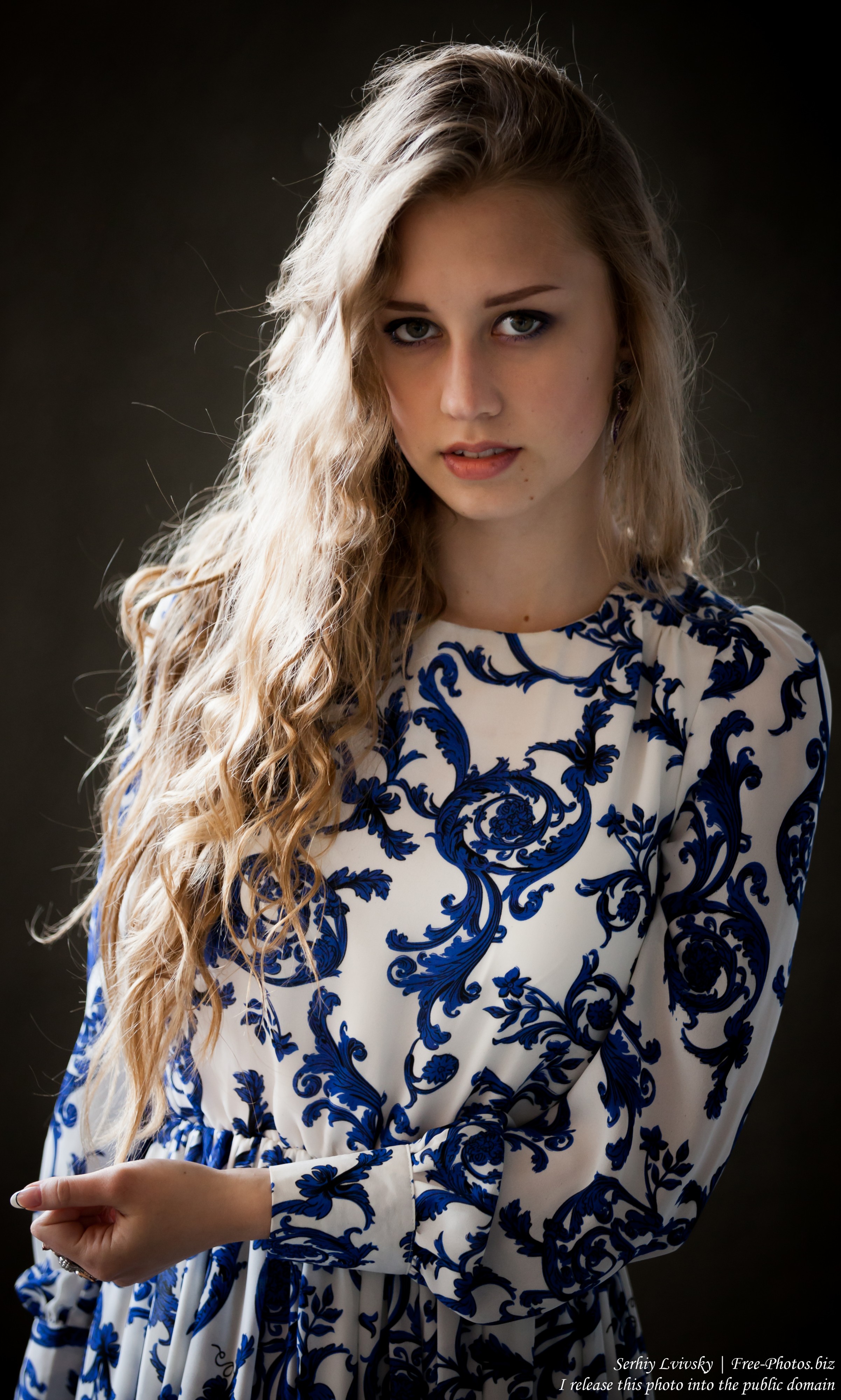 a 16-year-old natural blond girl photographed by Serhiy Lvivsky in July 2016, picture 4