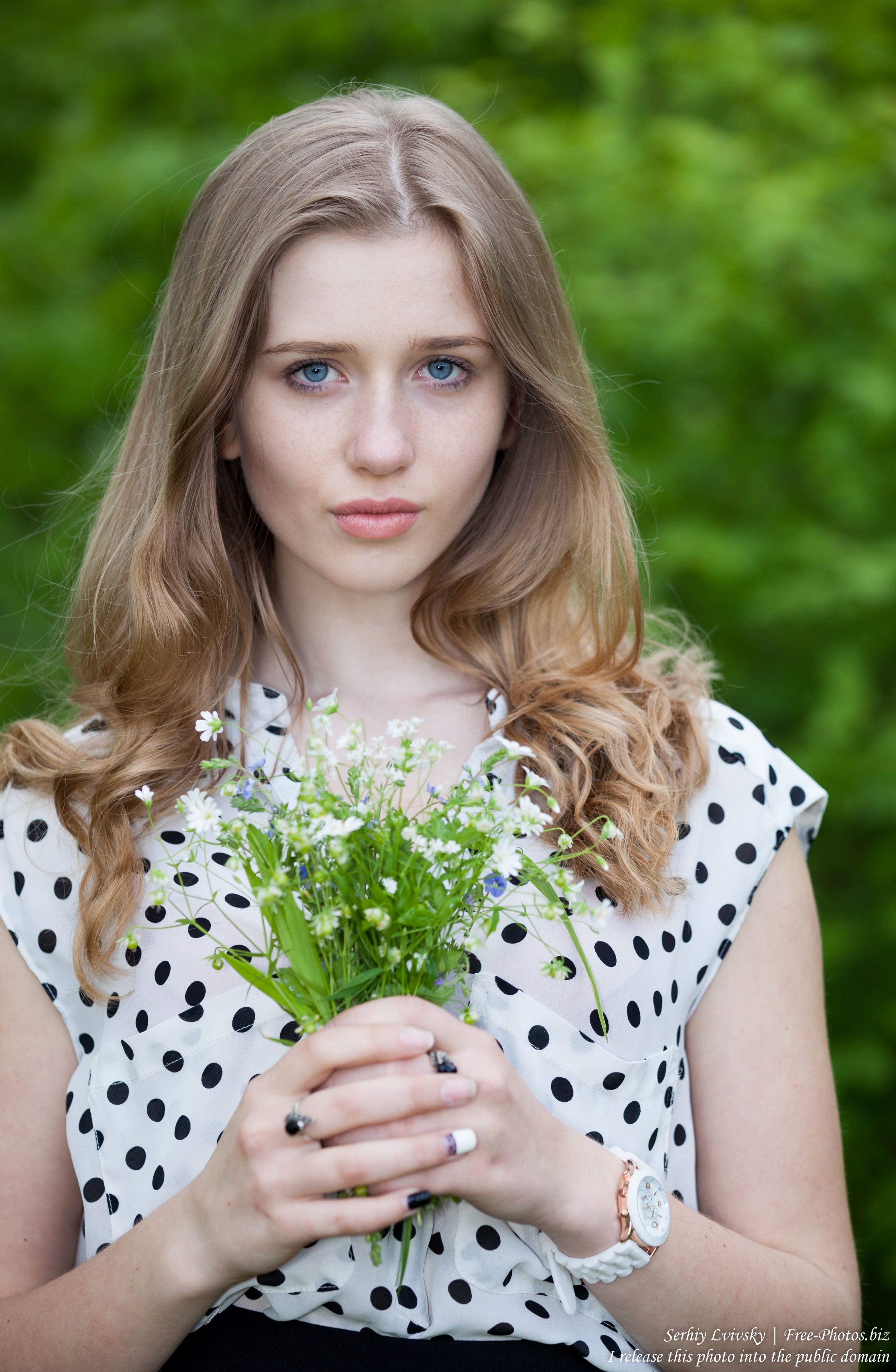 a 17-year-old natural blond girl photographed in May 2016 by Serhiy Lvivsky, picture 25