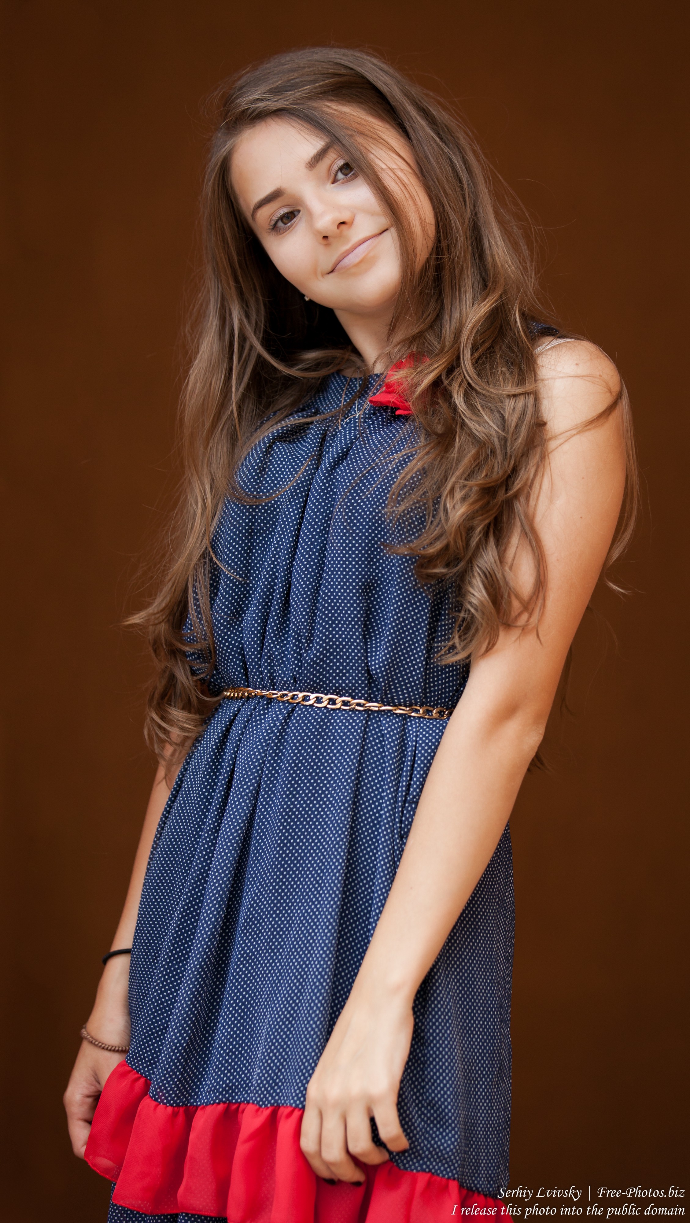 a 14-year-old brunette girl photographed in July 2015, picture 11