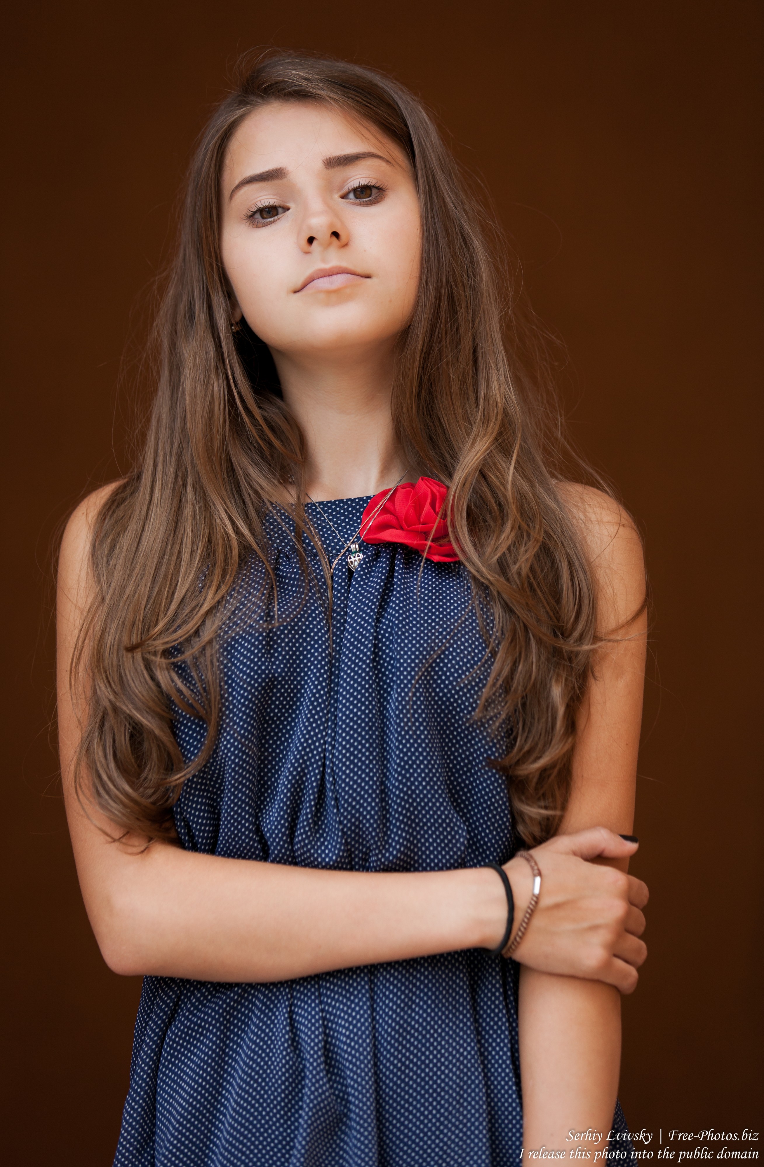 a 14-year-old brunette girl photographed in July 2015, picture 13