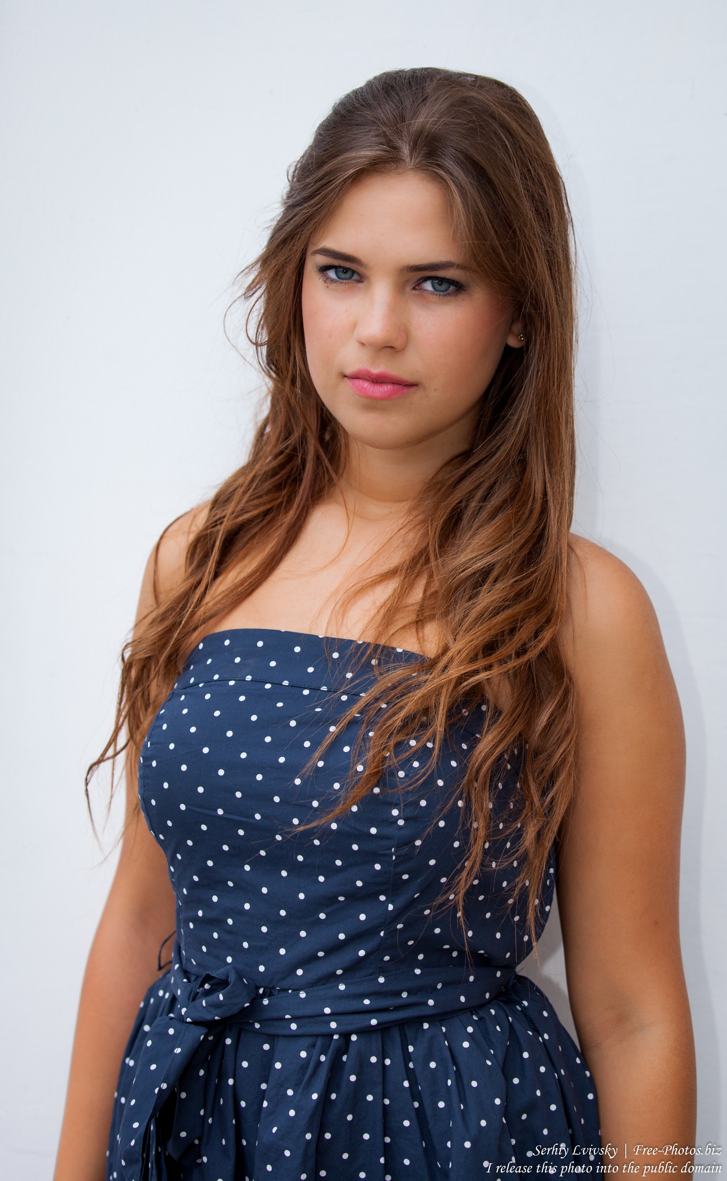 a pretty 19-year-old girl photographed in July 2015 by Serhiy Lvivsky, picture 12