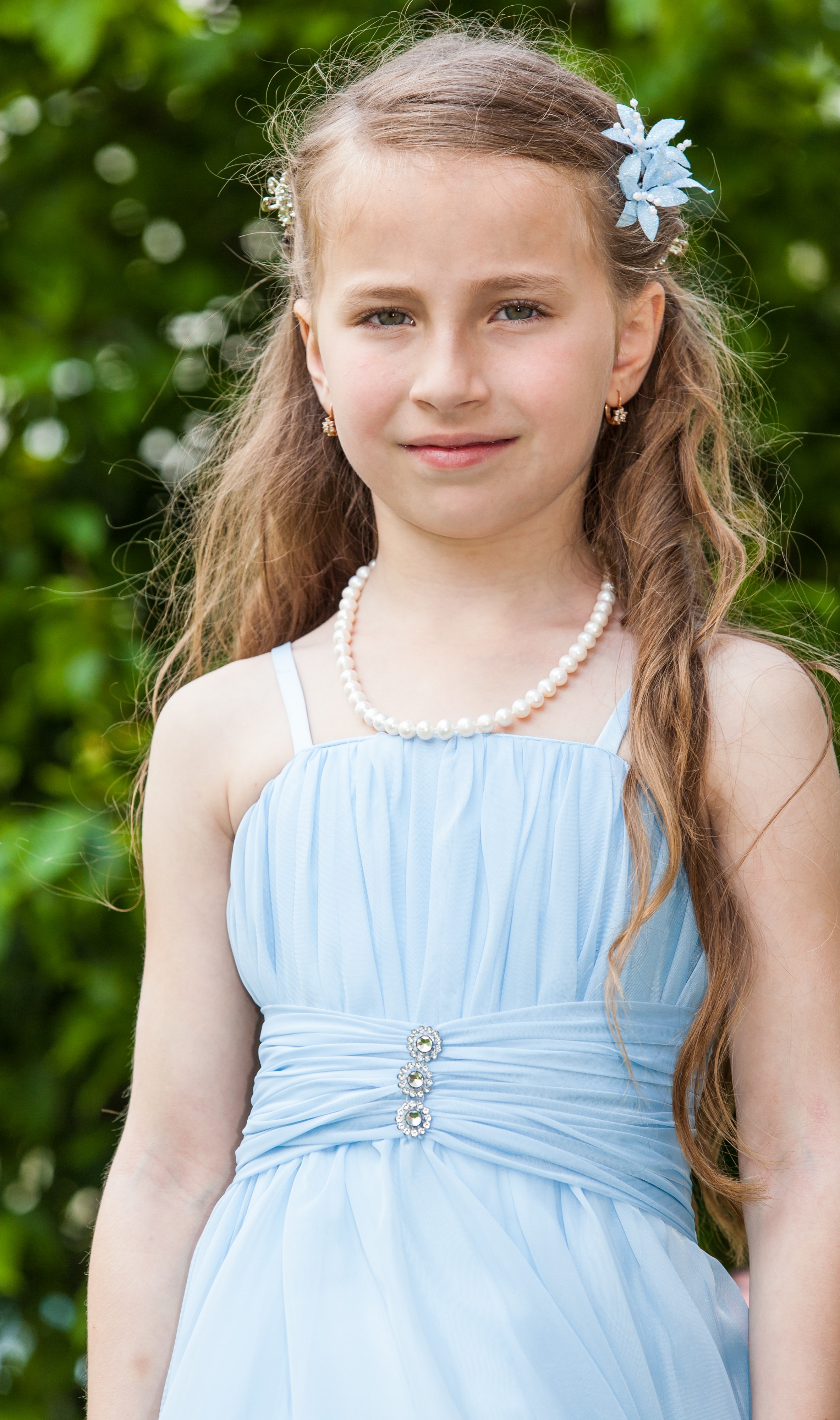 a young cute Chechen girl photographed in May 2014, picture 3/17