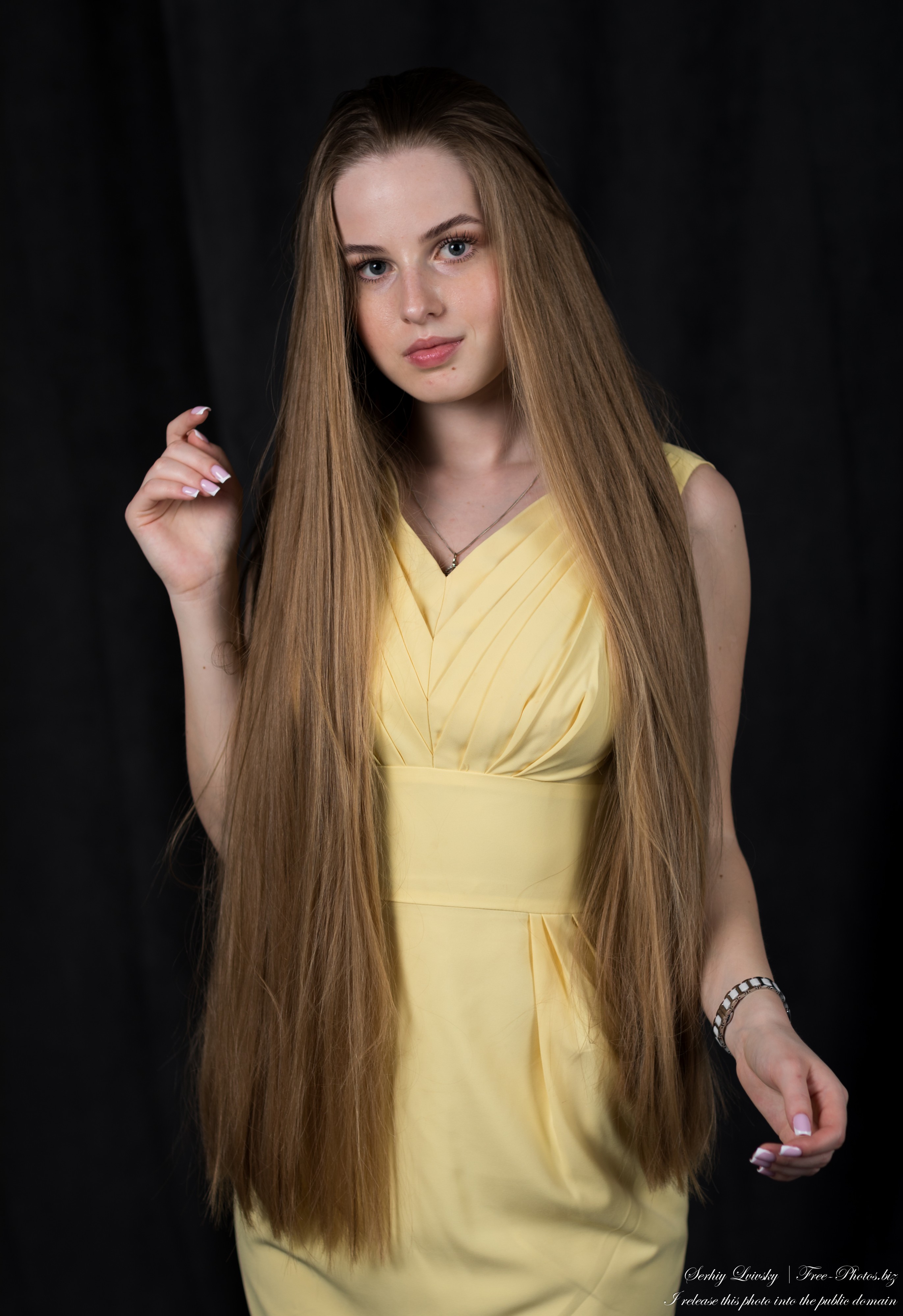 Diana - a 20-year-old girl with natural blonde long hair photographed in May 2023 by Serhiy Lvivsky, picture 17